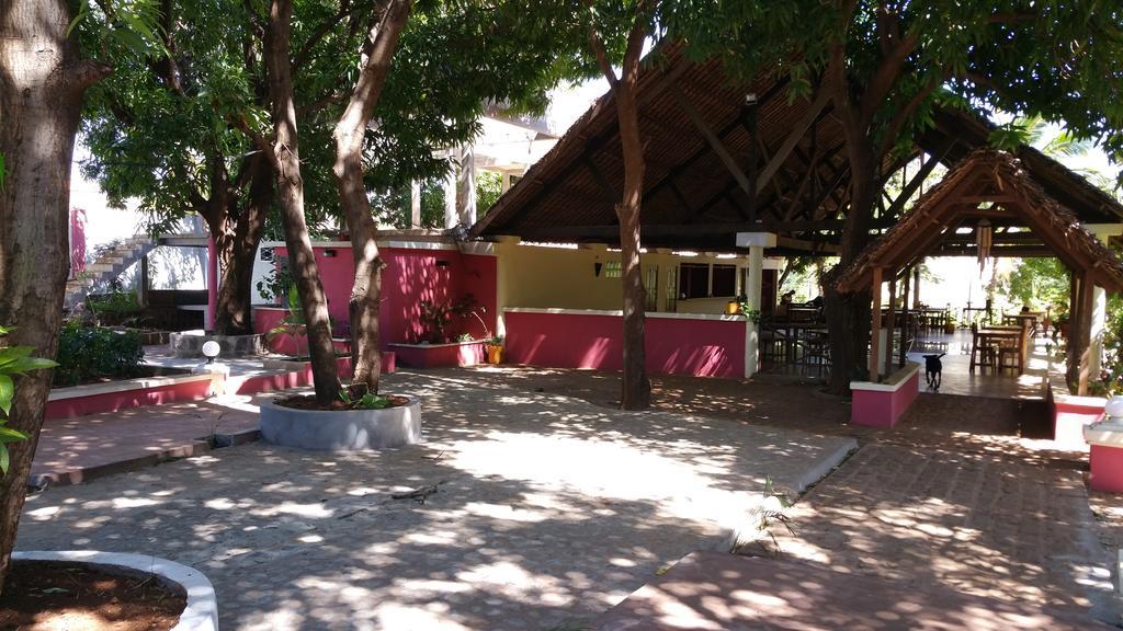 Ar Sun Hotel Antsiranana Exterior photo
